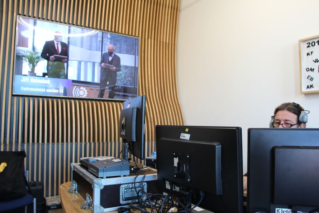 Engineering forum - on-line