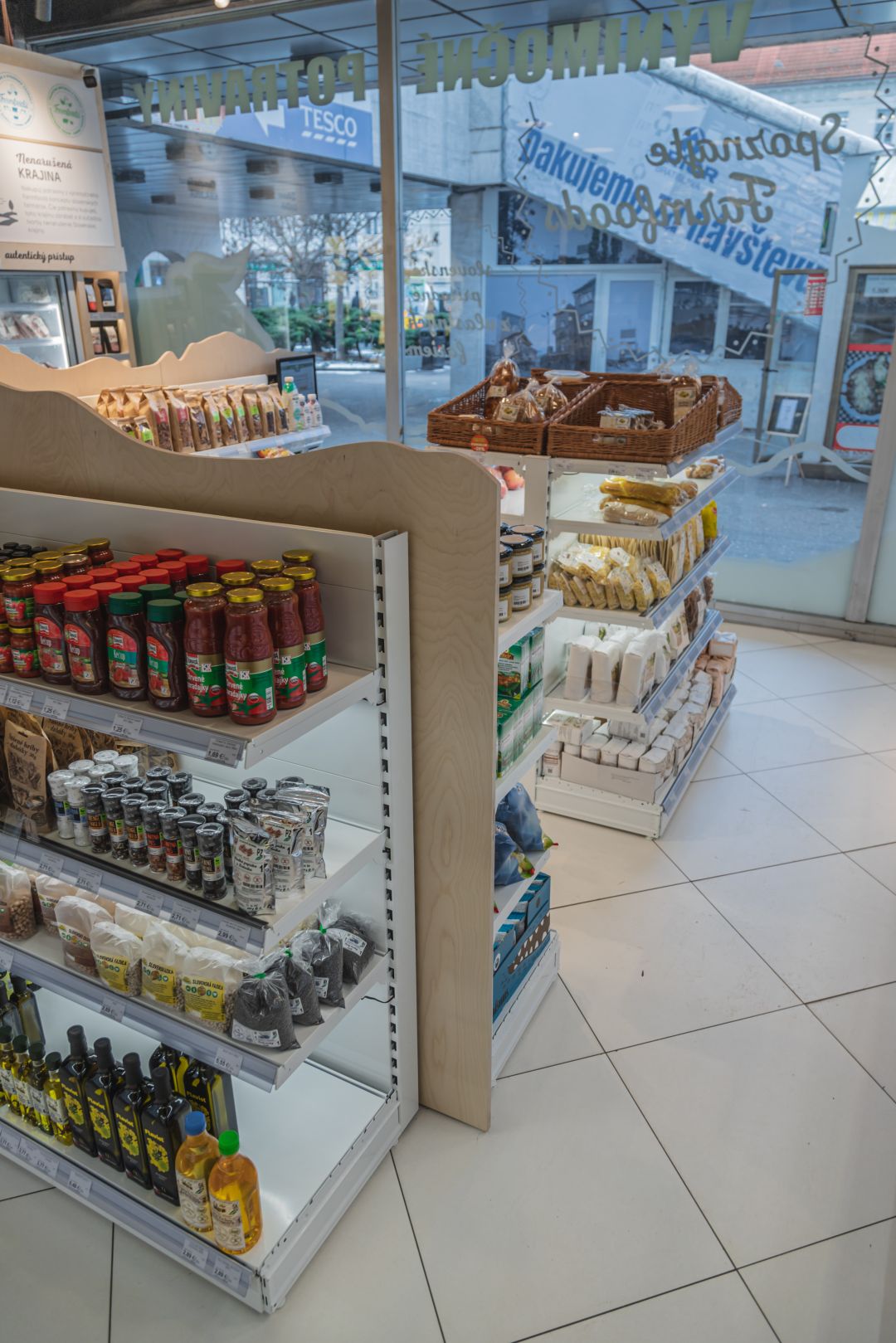 Farmfood Interior Fit-out Prior