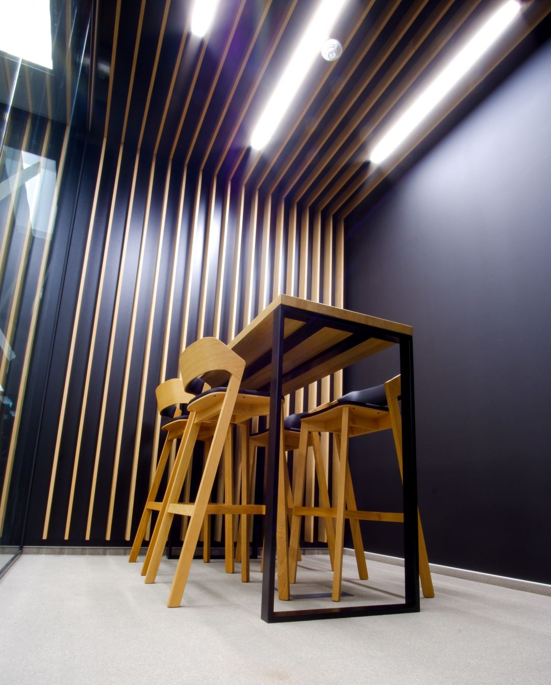 Luxury Office Equipment - Realisation