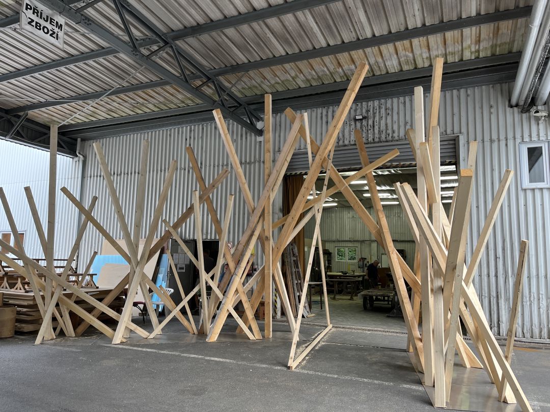 Grinding Gear - Stakes