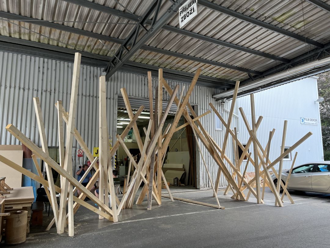 Grinding Gear - Stakes