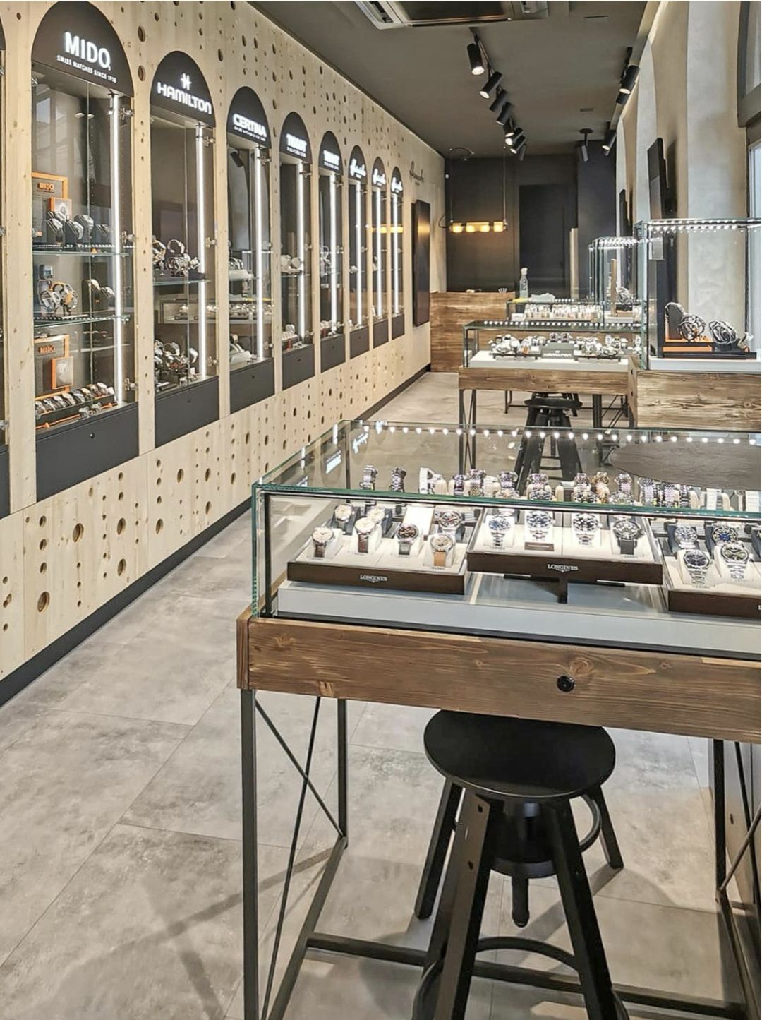 Heinicke Watch Store