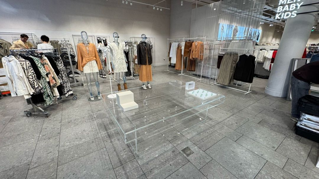 H&M Acrylic Furniture